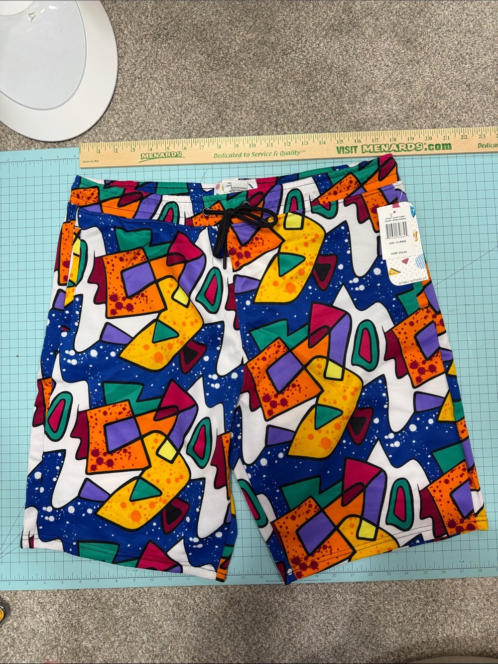 Men's Multicolor Geometric Athletic Shorts with Drawstring